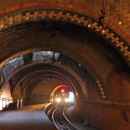 old-city-hall-subway-station-train-entering-station-crop