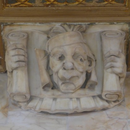 Woolworth Building grotesque2