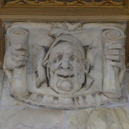 Woolworth Building grotesque3