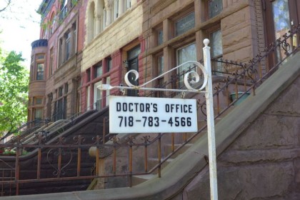 Bed-Stuy doctors office sign