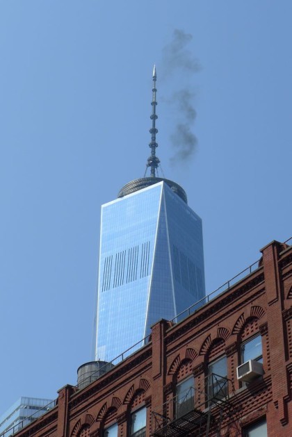 1 World Trade Center smoke