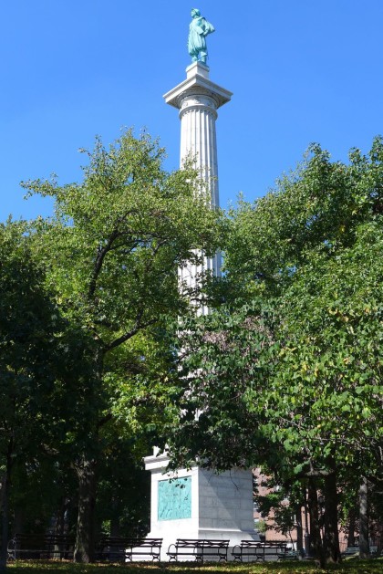 Spuyten Duyvil Henry Hudson statue