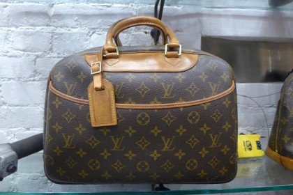 Authentic PreOwned Louis Vuitton bag