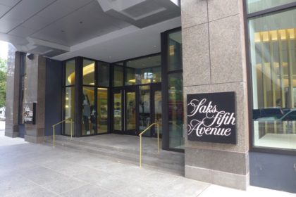 saks-fifth-avenue-at-brookfield-place-liberty-street-entrance