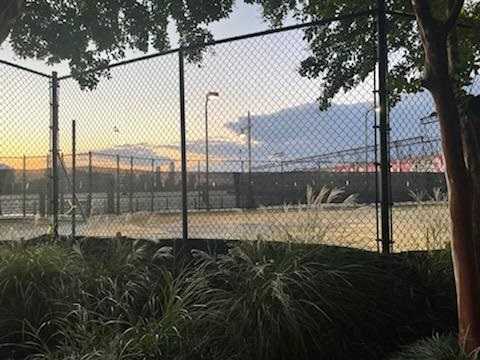 Tribeca Citizen | Nosy Neighbor: Why are they the tennis on river?